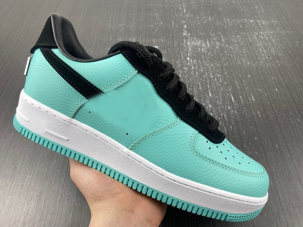 

Authentic Tiffany Shoes & Co. x 1 Low 1837 Sports Sneakers Black Mens Basketball Outdoor Trainers with Original Box, #1