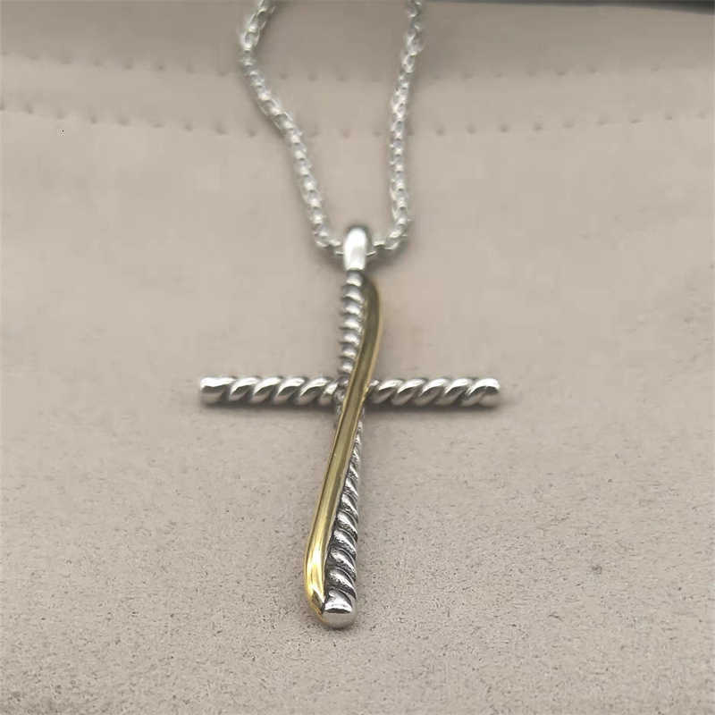 

gold Necklace 925 Sliver Diamond Necklaces Designers Women X Zircon Nightclub Hot Girl Fashion Cross Retro Hip-Hop Pendant luxury designer jewelry chain bijoux