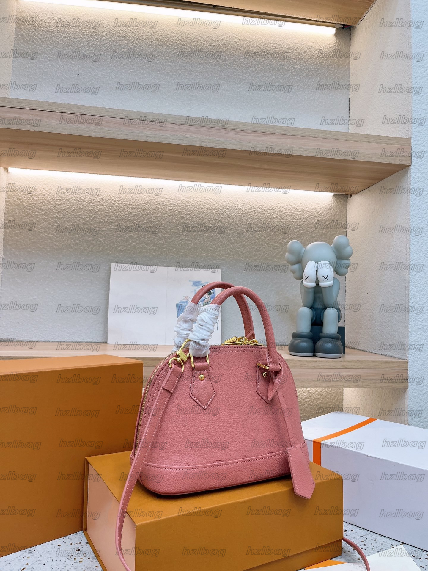 

Alma BB Designers Bags Embossed Luxurys Leather Shoulder Bag Empreinte Letter Flower Handbag Luxurys designer Bags, Color 04