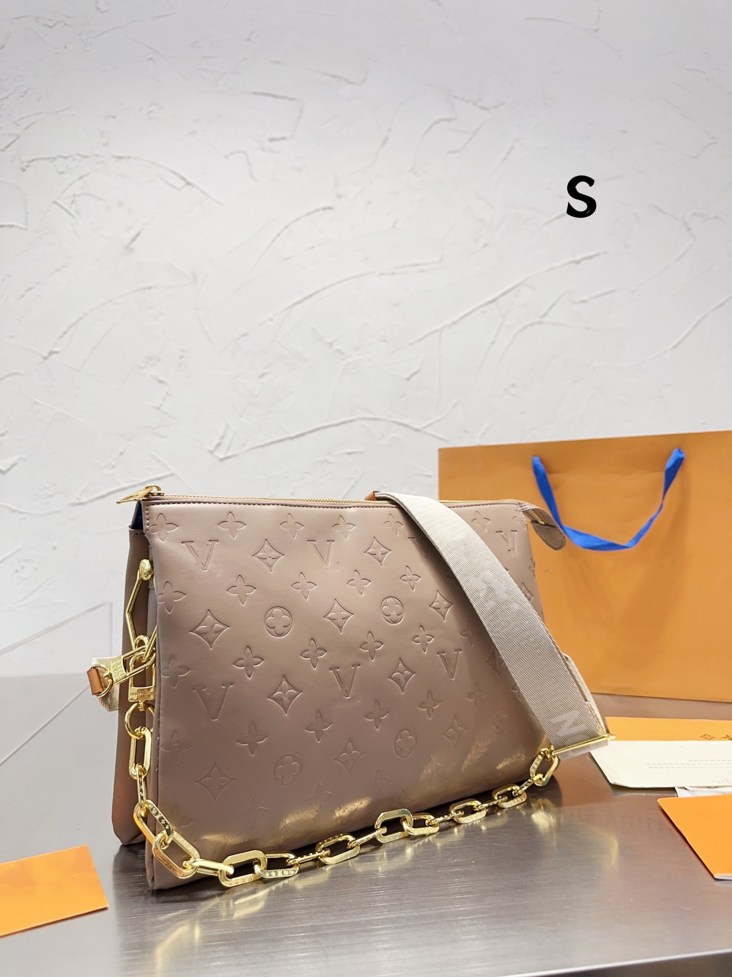 

23ss new designer bag fashion high quality soft leather handbags clutch purse crossbody shoulder bag Fashionista Exclusive 10 Colors, C1