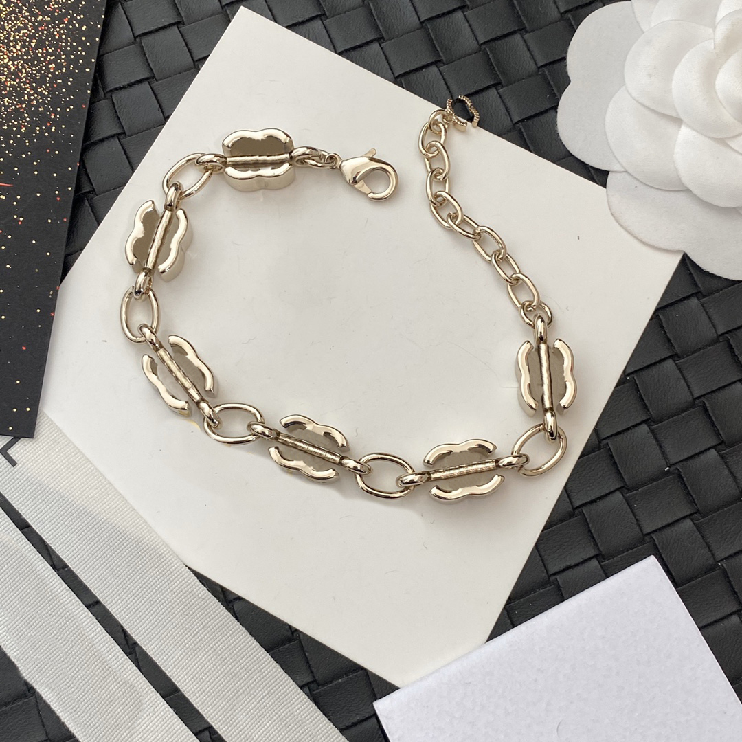 

Stamp Designer Chain Bracelet Charm Bracelets Luxury Women Bangle Wristband Chains Jewelry 18K Gold Plated Copper Will Never Fade Original Edition Length 19-25CM
