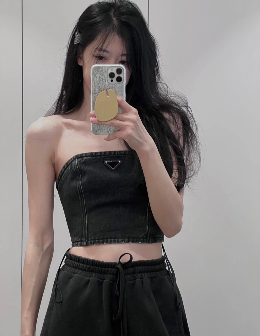 

Women' Tanks bra Camisoles designer denim bras top single wear and matching with inverted triangle fashion summer woman T-shirt Size -L, Black