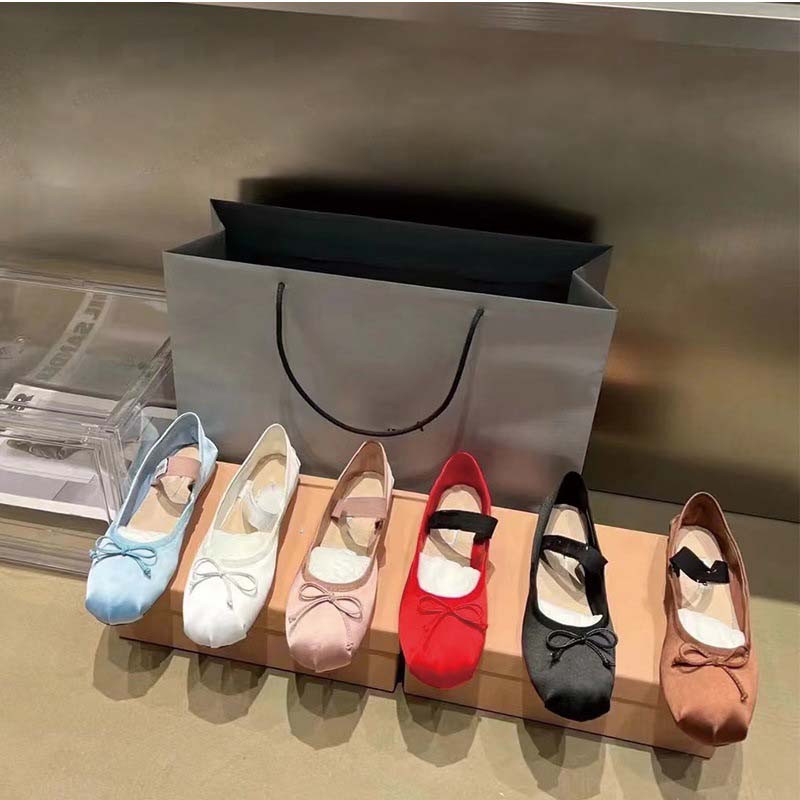 

Miu 2023 ballet shoes women satin bow comfort and leisure loafer flat Dance shoe ladies girl Holiday stretch Mary Jane shoes