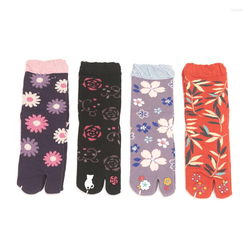 

Women Socks 4 Pairs Japanese Style Two Finger Flower 2 Toe Cotton Medium Tube Ankle