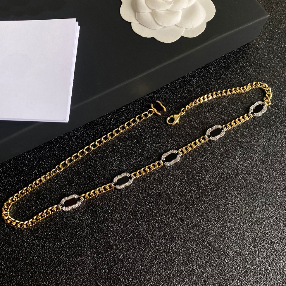 

Brand Stamp Bracelet Necklace Set 18K Gold Plated Letter Bracelet Designer Pendant Necklace Luxury Women Love Bracelet Vintage Design Jewelry Set Gift