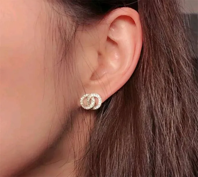

Fashion stud earrings woman Luxury designer earring multi colors c letter jewelry women 18k diamond Wedding Gifts ab