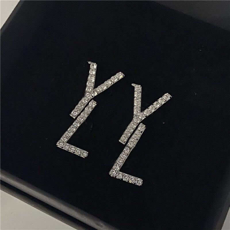 

Silver plated designer earring cool ladies winter iced out plain mothers day classical letters lovers earings beautiful iced out diamond earrings grace ZB033 F23