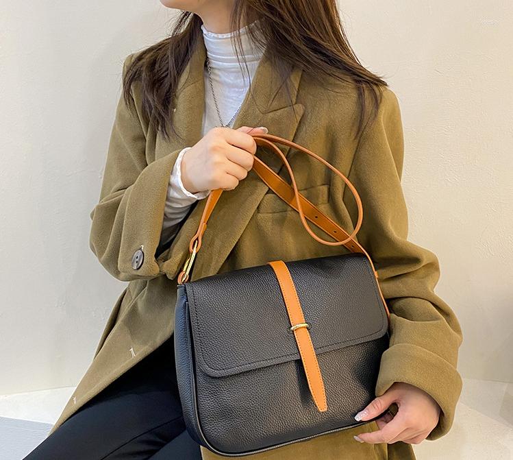 

Evening Bags Contrast Cowhide Women Large Capacity Fashion Retro Leather Shoulder Bag, Green