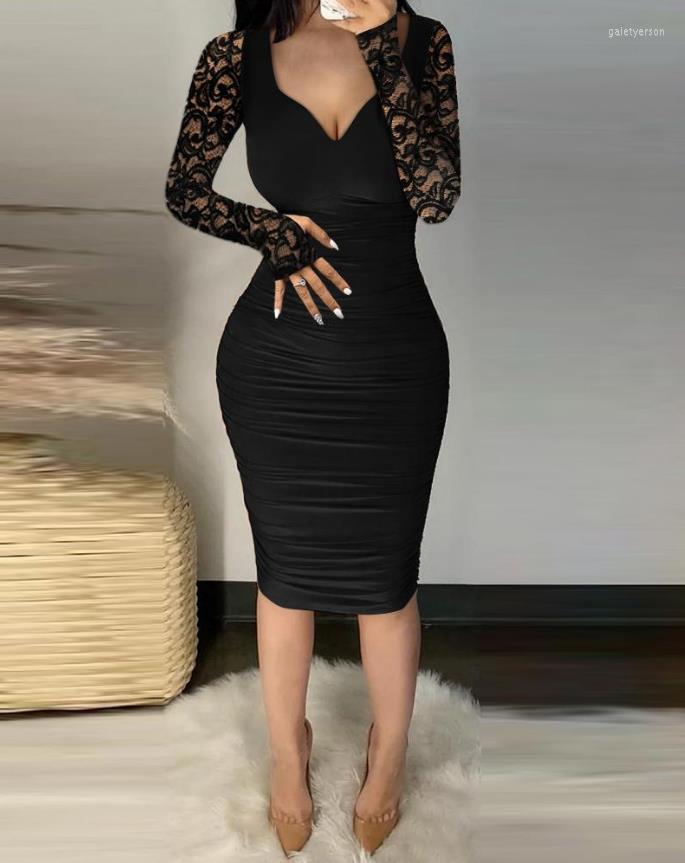 

Casual Dresses Elegant Women' 2023 Autumn Fashion Contrast Lace Long Sleeve Sexy Sweetheart Neck Ruched Plain Skinny Midi Party Dress