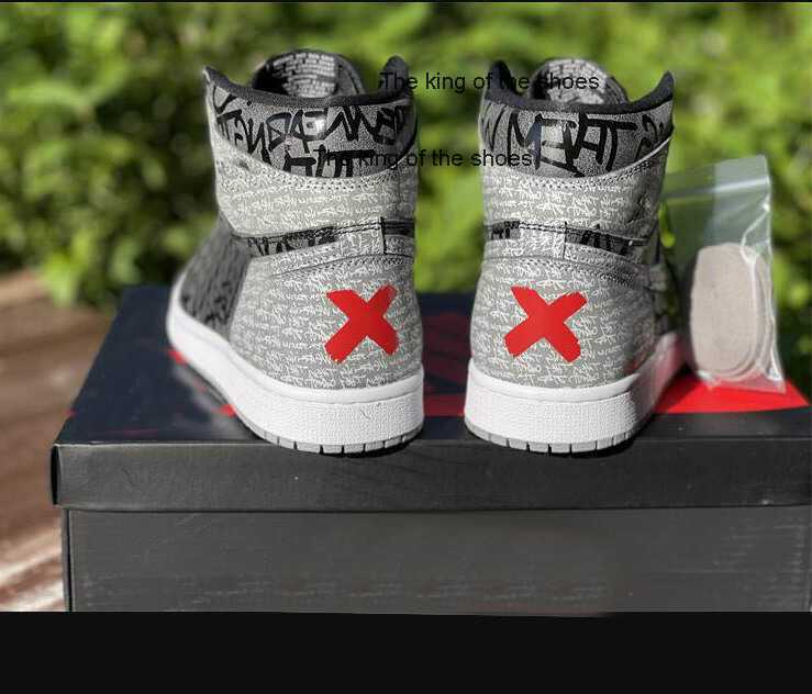 

2023 OG2023 OG 1 High OG Rebellionaire Mens Basketball Shoes womens 1s Black White-Particle Grey outdoor Sports Sneakers, Bubble wrap packaging