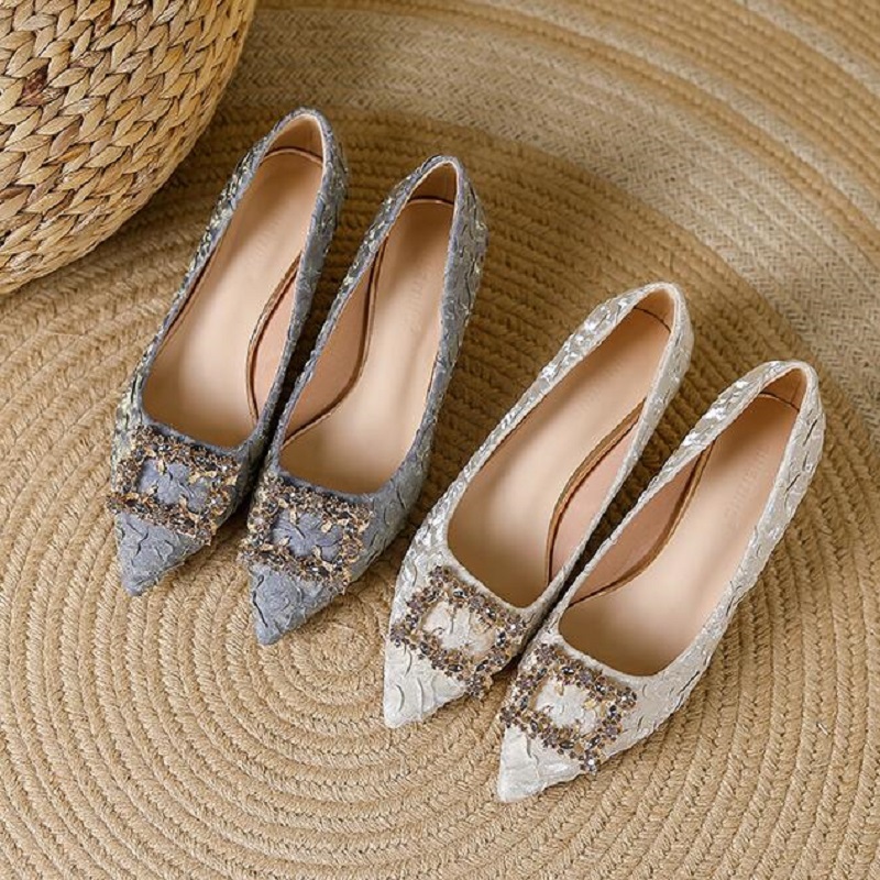 

Wedding Shoes 2023 Spring Autumn New Women's Shoes Plus Size 42 Pearl Gentle Single Shoes Fashion Party Footwear Zapatos D2A50, Beige