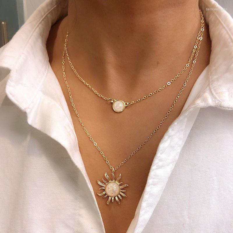 

Chains French Design Multi-layer Sunflower Necklace Women's Fashion Protein Stone Chain
