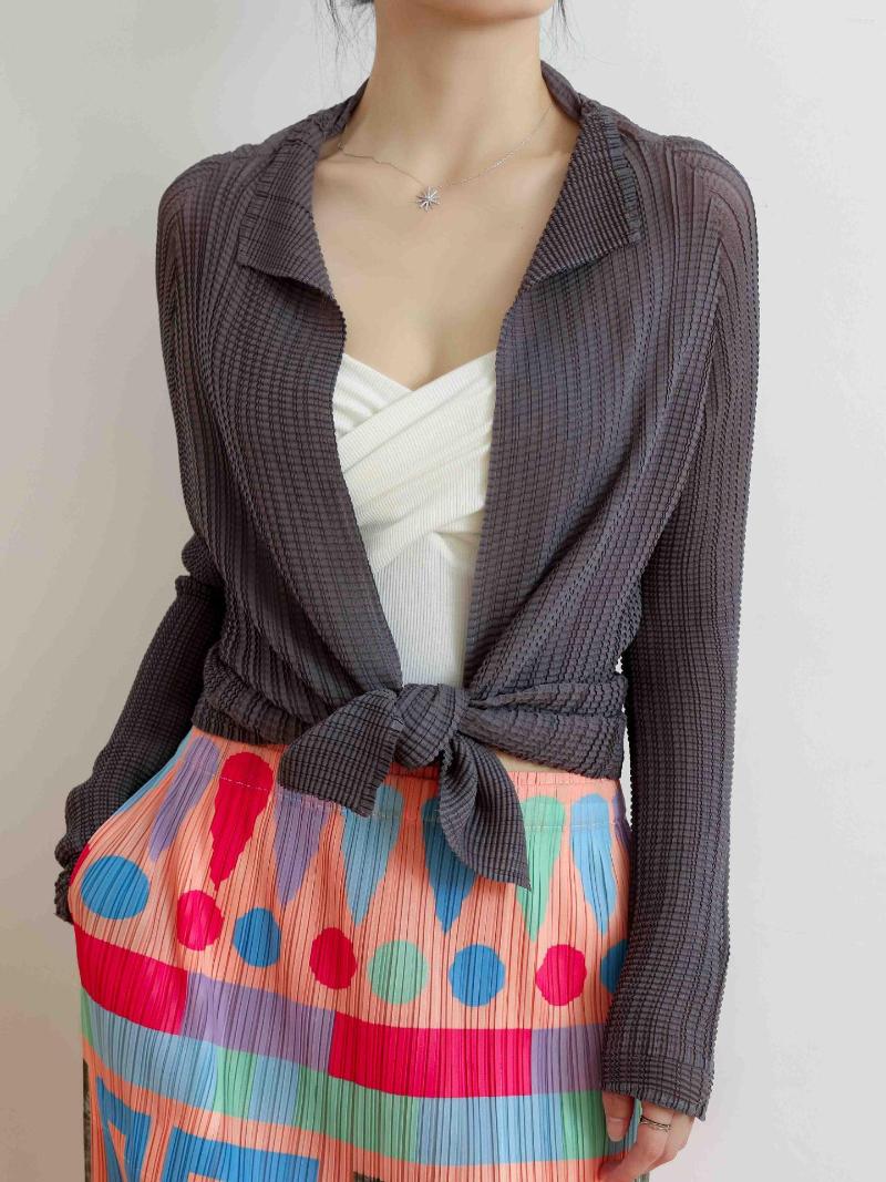 

Women's Jackets YUDX 2023 Miyake Pleated Fold Cardigan Solid Color Long-sleeved Sunscreen Summer Loose And Thin  Shirt, Picture color