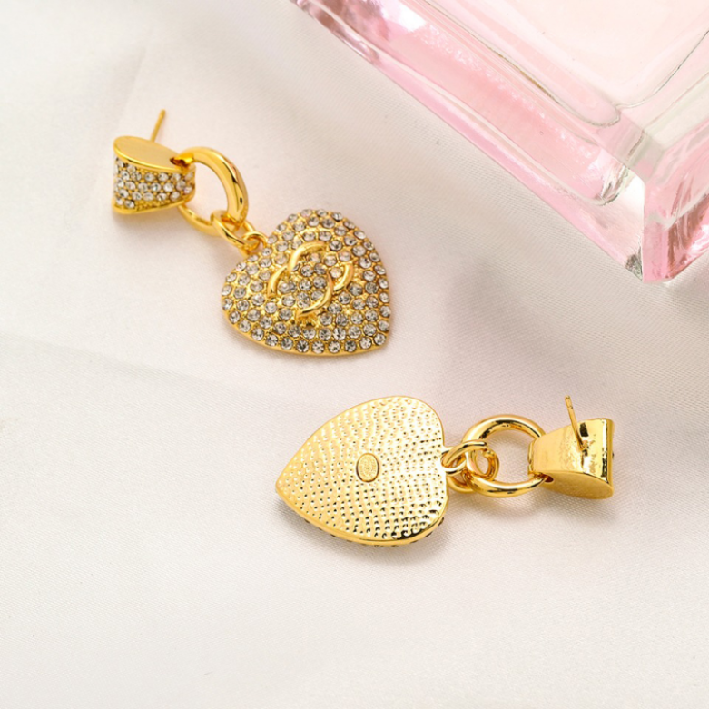 

Designer Diamond Earring Necklaces Set Heart Love Earrings Designer Pendant Necklace Brand Logo Jewelry Necklace 18K Gold Stud Stamp Earrings Girl Romantic Gifts, Zg1867-earring