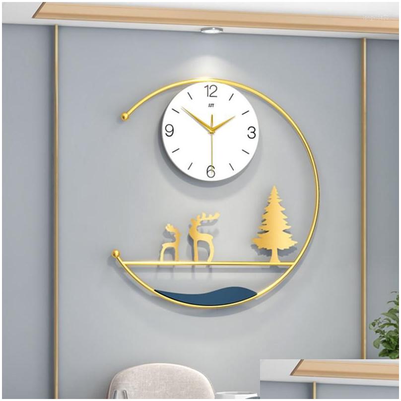 wall clocks modern art fun metal clock living room gold chic stylish watch bedroom silent simple horloge murale home decor