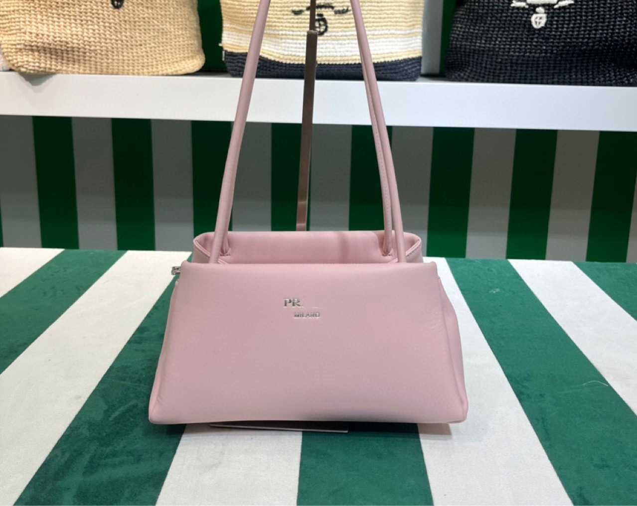 

Prads crossbody purses designer bags Prade P family's new leather shoulder bag with large capacity fashion and minimalist handbag for women 1BA368 high quality, Lotus root starch