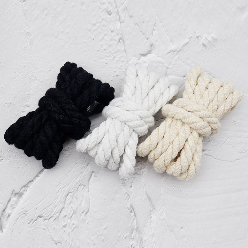 

1 Pair of Three-strand Rope Solid Color Round Cotton Rope 0.7cm Wide 60-180cm Wear-resistant Thick Rope Suitable for Men & Women