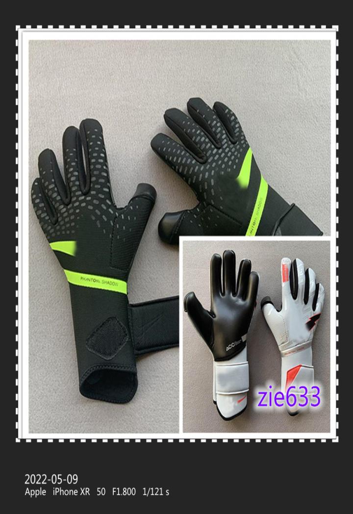 

Professional Goalkeeper Gloves GK football Latex Goal keeper luvas whole4010473