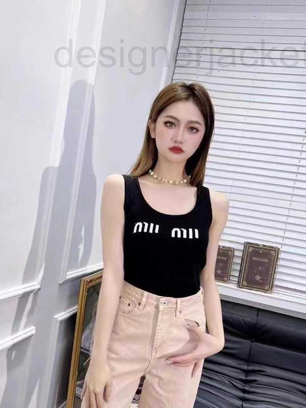 

Women' Tanks & Camis designer 2023 New Fashion Trend Simple Casual Letter Jacquard Round Neck Tank Top Women U0Q5, Long
