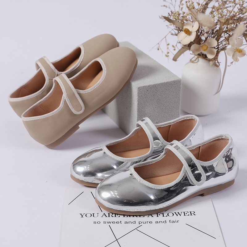

Sneakers Girls Causal Shoe Spring Summer Kids Mary Jane Shoes For Girls Brand Design Mirror-Silver Tan Size 21-33 230316