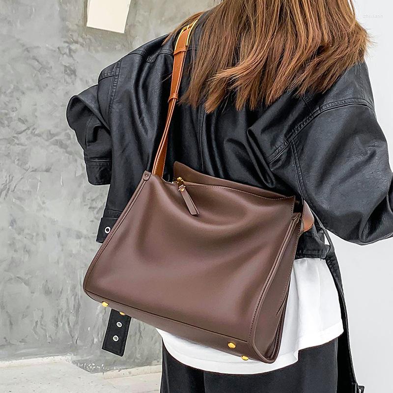 

Evening Bags 2023 Women Crossbody High Capacity Female Classic Shoulder Fashion Designer Luxury Lady Messenger Bag Elegant Tote, Black