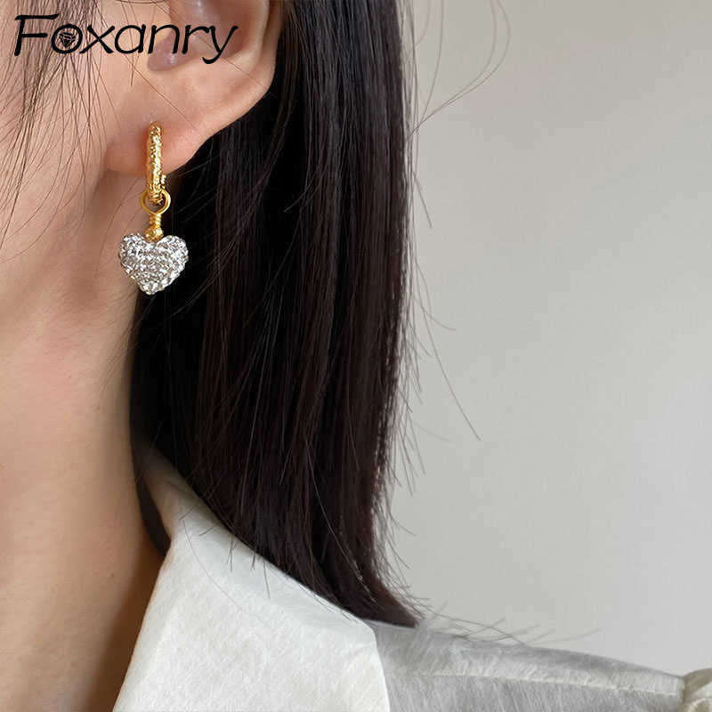 

Charm ANRY Prevent Allergy Earrings Set Earrings for Women Trendy Elegant Charming LOVE Heart Sparkling Zircon Bride Jewelry L230315
