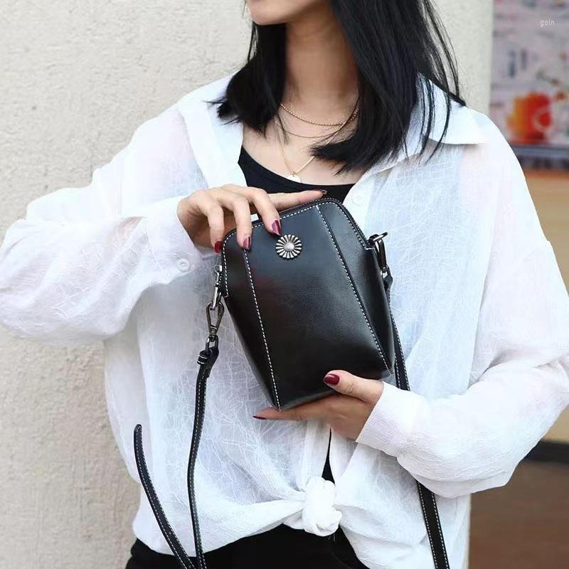 

Shoulder Bags Cowhide Wax Oil Leather Cellphone Bag Woman Sunflower Double Zipper Vintage Solid Color Small Square, Fa-110-bu