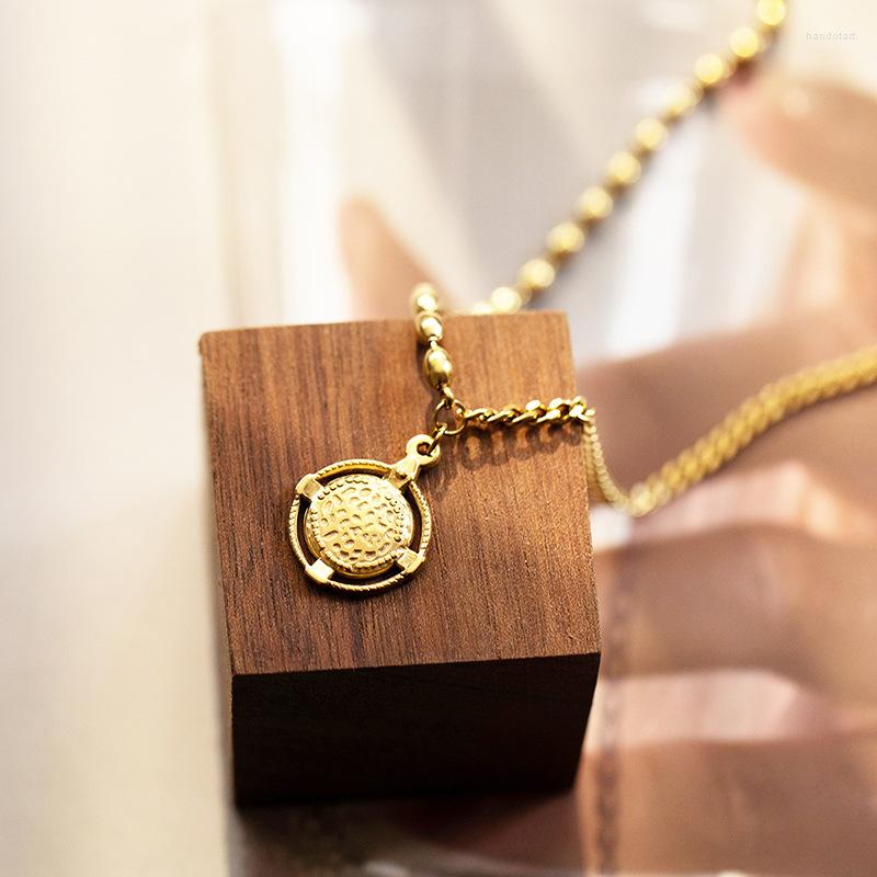 

Pendant Necklaces Women's Stainless Steel Coin Medal Choker For Women Gold Metal Medallion Necklace Femme