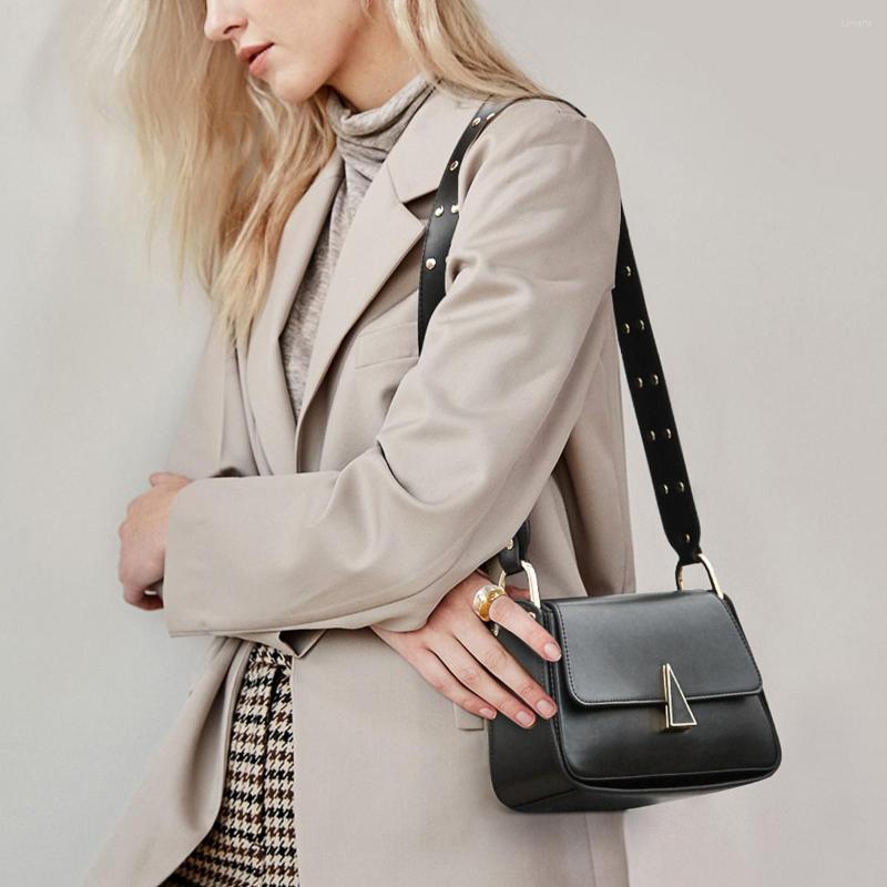 

Shoulder Bags Bostanten Fashion Design Women's Small Handbag Genuine Leather Cowhide Real Cow Rivet Messenger Bag, Black