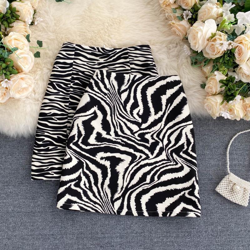 

Skirts Korean Zebra Print Midi Skirt Women Autumn Female Aline High Waist Loose Skirts Vintage Mini Skirt 230314, Black