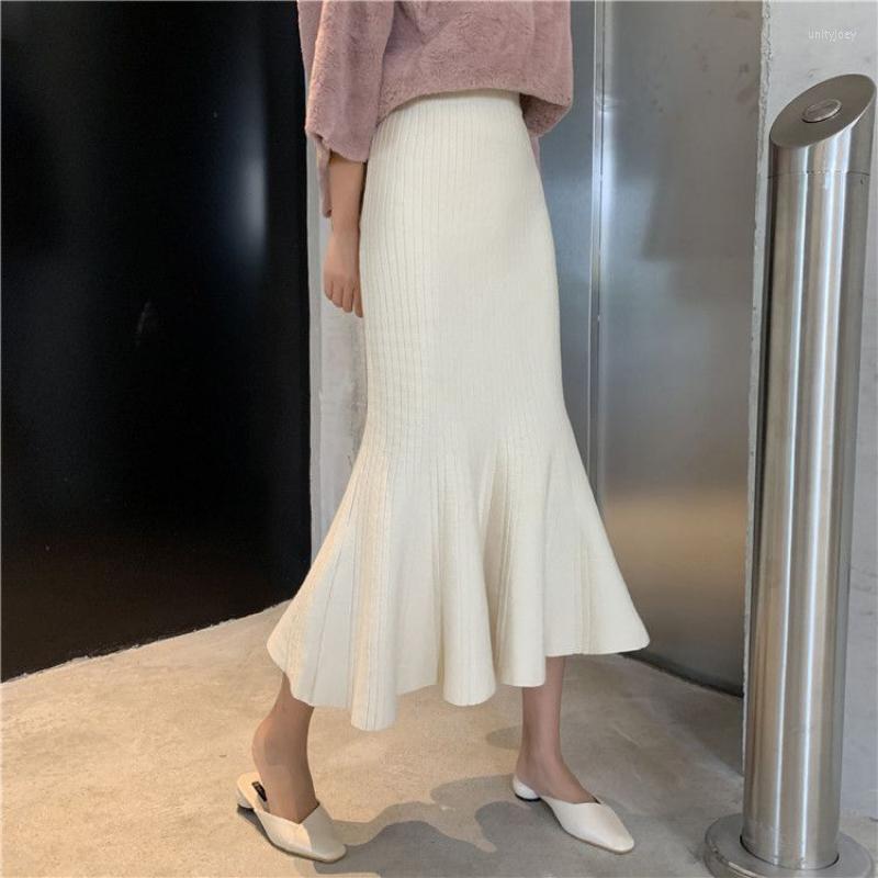 

Skirts Spring And Autumn Mid-Length Slim Fit Fashion High Waist Knit Skirt For Women Slimming Hip Lotus Leaf Fishtail, Black