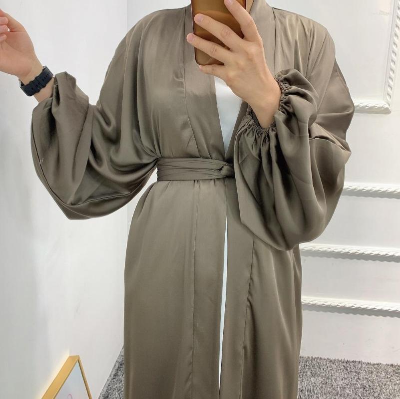 

Ethnic Clothing Sell Simple Muslim Dress Smooth Silky Elegant Pure Color Long Dresses Women Modest Wear EID Robes WY160