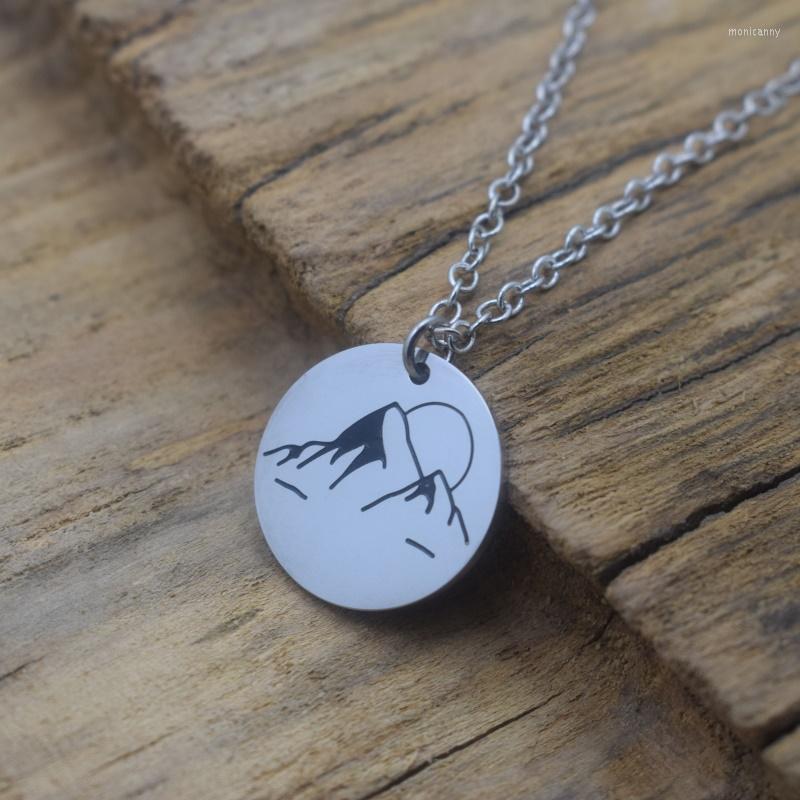 

Pendant Necklaces 10pcs Stainless Steel Sunrise In The Mountains Necklace Minimalist Jewelry