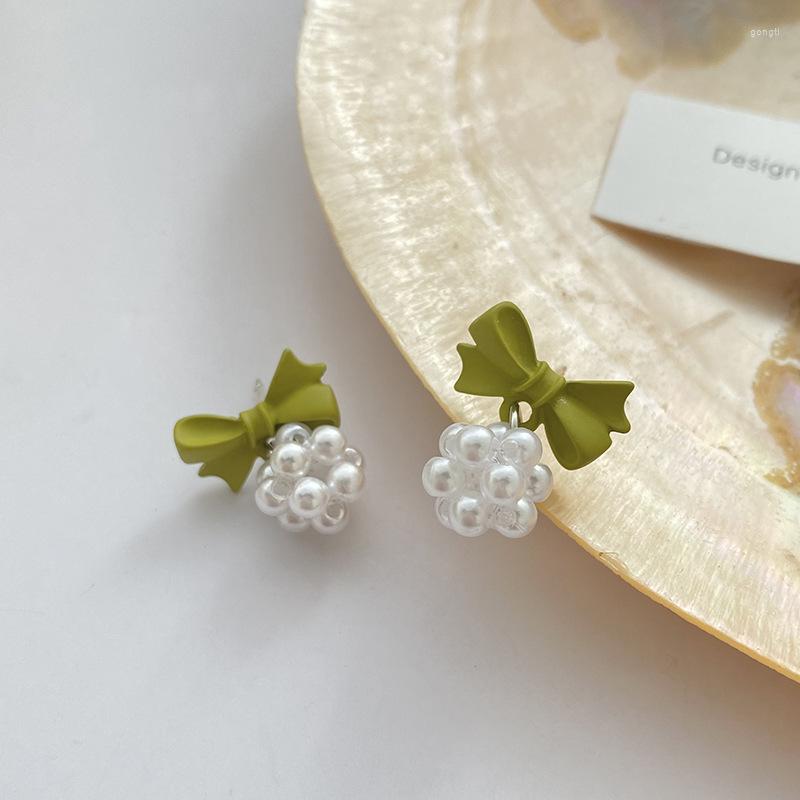 

Backs Earrings Spring Cute Imitation Pearl Bow Ear Clip No Hole Jewelry Korean Simple Grape On Without Piercing