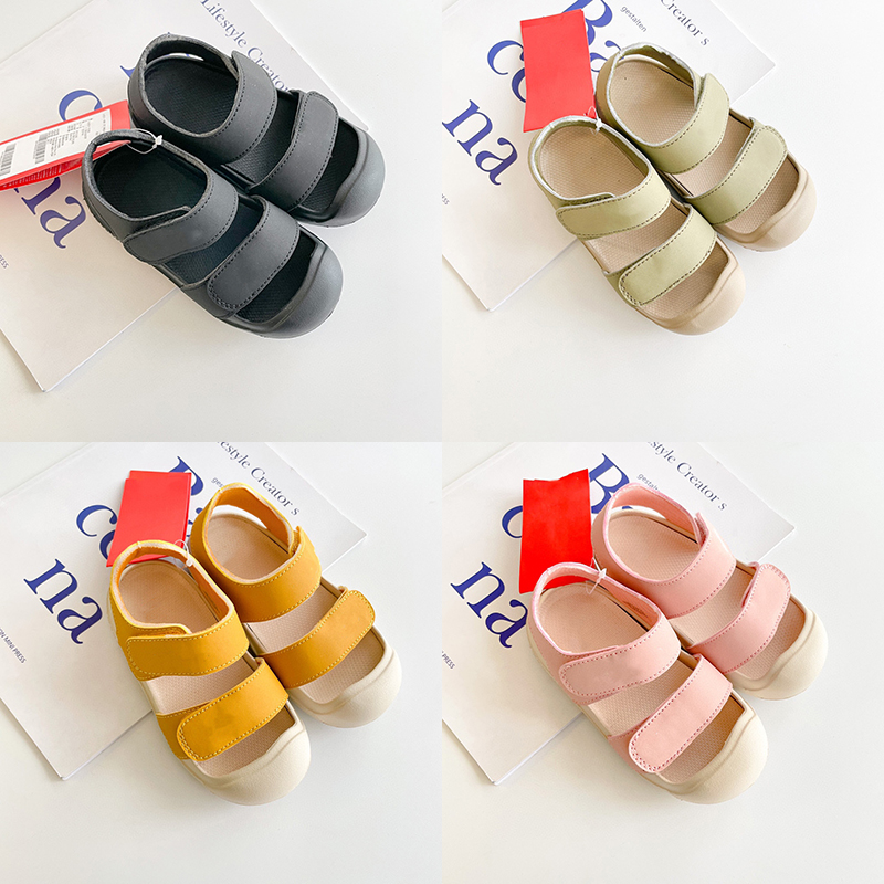 

Children summer beach toe sandals multi-color fashion boys and girls comfortable soft toddler sandals, Black