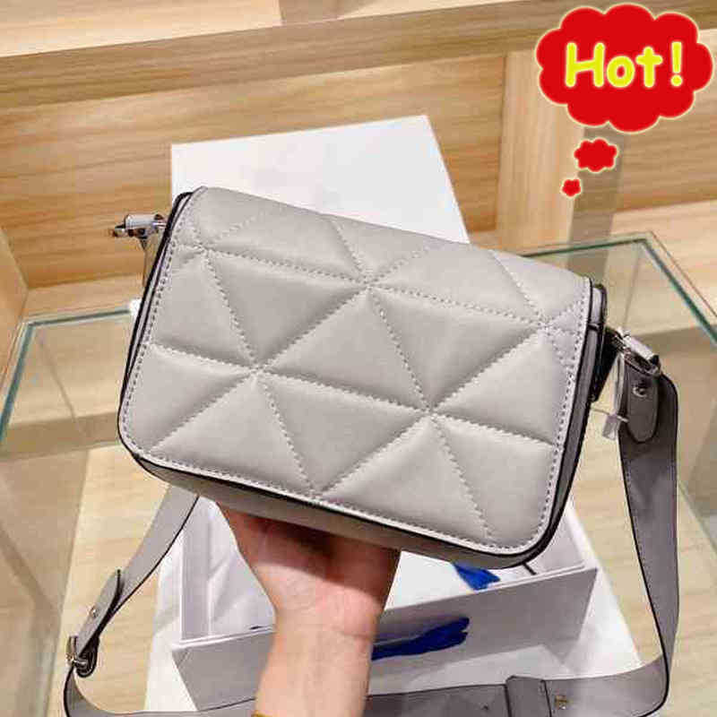 

Prads totes designer handbag women bag Handbags Prade the Tote bags Luxuries designers womens crossbody Handbag Shoulder 7A high quality purses wallet Y6L0, Grey