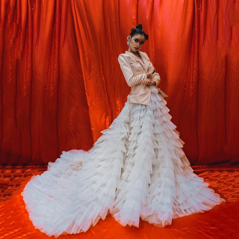 

Skirts Extra Puffy Tulle Wedding Skirt Long Train Tiered Ruffled Maxi Prom Custom Made Women Gown Chic Poshoot Wear Saia LongSkirts, Picture shown