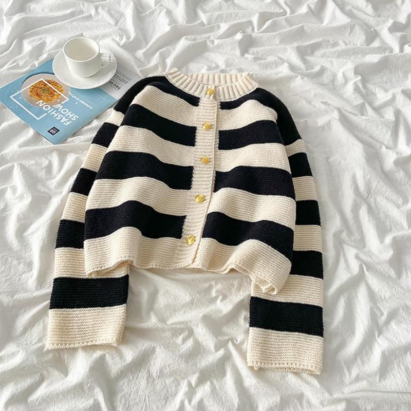 

Women's Knits Korean Style Striped Cardigans Sweaters For Women Spring Autumn Casual Loose O-neck Single-Breasted Knitted Coats Lady, Black
