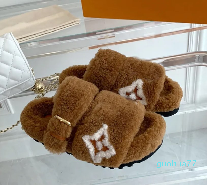 

Ladies Lamb Wool Flat Bottom Slipper Sandals Fur All-in-One Muffin Thick Bottom Slippers, Grey