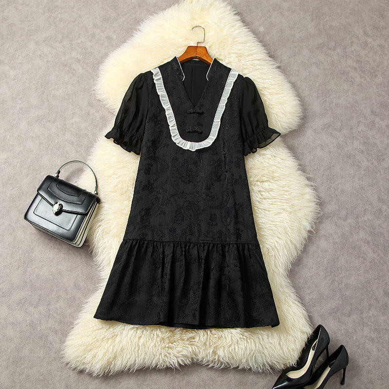 

2023 Summer Black Floral Jacquard Dress Long Sleeve V-Neck Panelled Buttons Knee-Length Casual Dresses L3M122286