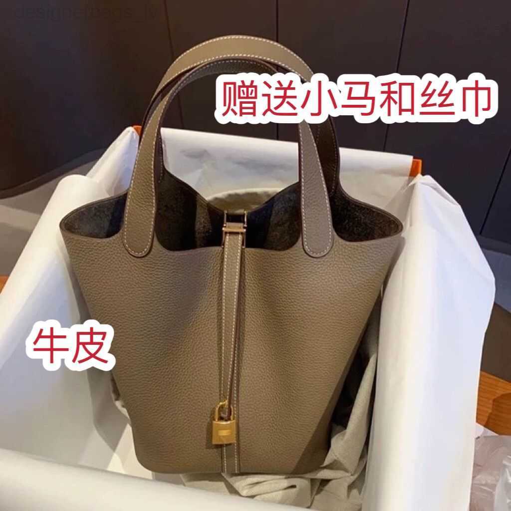 

H bag new 2023 kraft basket net red the same small handbag free of tank portable bucket bag, Black