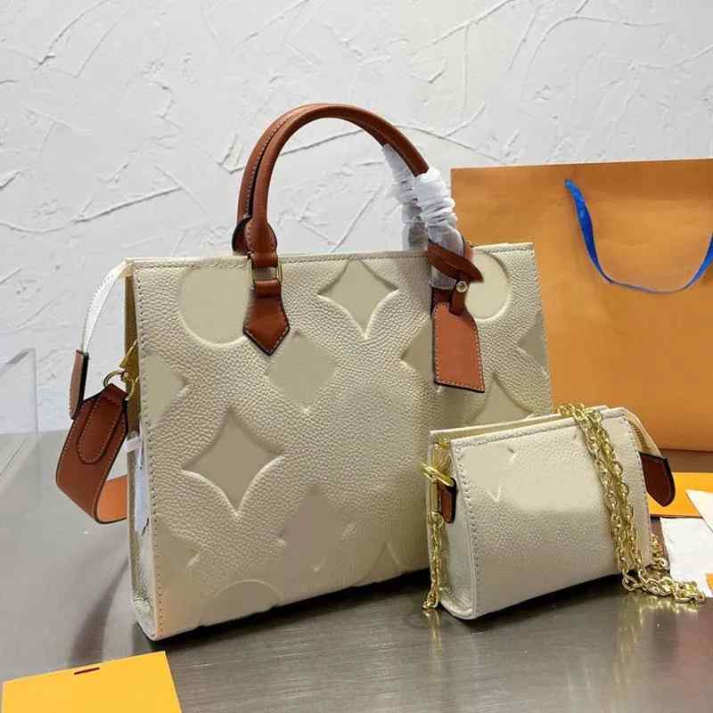 

2023 New Designers Fashion Plaid Shoulder Bag Thick Chain Underarm Bags For Women Brand Designer Handbags Purses Crossbody