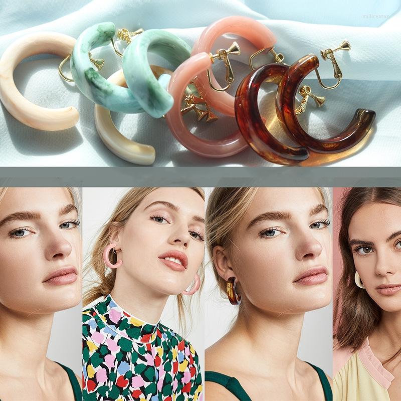

Backs Earrings UJBOX Top Quality Japanese America Autumn Winter Acrylic Screw Ear Clips For Women Girls Temperament Multi-color Resin