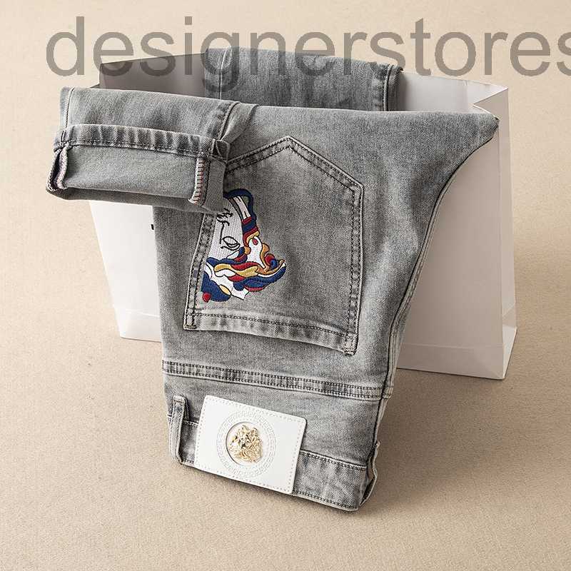 

Men's Jeans Designer jeans are washable and versatile fashionable men's fashion embroidered trousers long-term wear YGWB, Gray