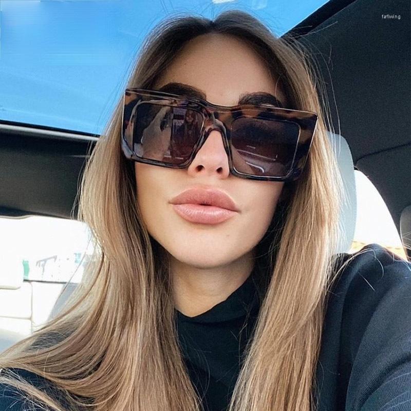 

Sunglasses HKNA Oversized Sugnlasses Women 2023 Vintage Brand Eyewear Square Sun Glasses Female Big Frame Amber Shades Ocolos UV400