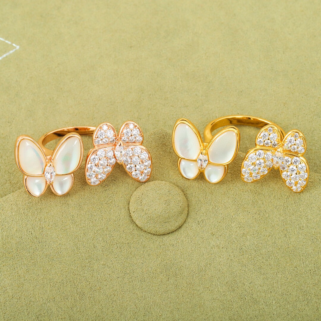 

designers High version fritillary stones butterfly ring three-dimensional light luxury index ring female personality fashion niche internet celebrity rings