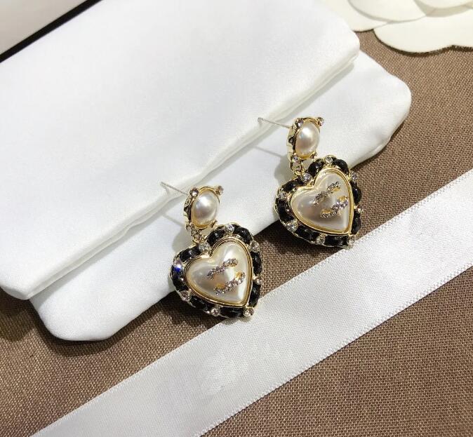 

High Polished Fashion Jewelry Party Dangle Chandelier Earrings Hip Hop Stud Earings Gold Rose Earrings for Women Party Wedding Hoop A646