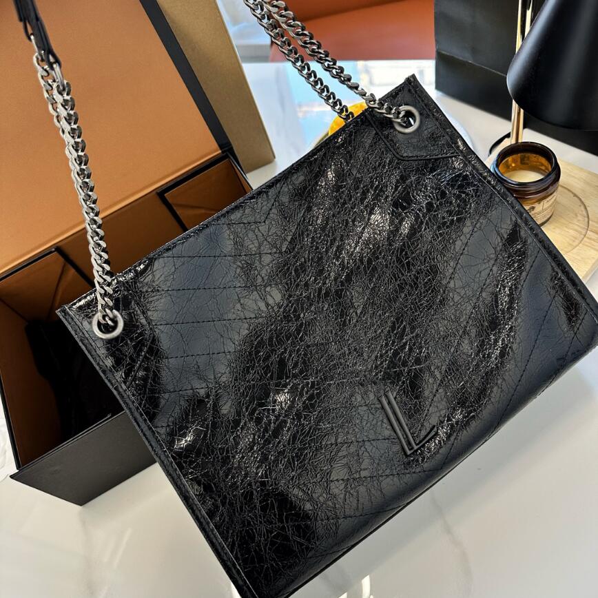 

top quality Oil wax skin shopping bags women V quilting One shoulder underarm bag Niki 1749 luxury designer tote women fashion Daily portable commuting bags, Grey