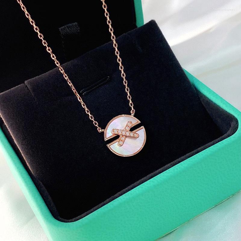 

Chains 925 Sterling Silver Cross Style Round Pendants Rose Gold Color Zircon Symbol Necklaces For Women Luxury Jewelry