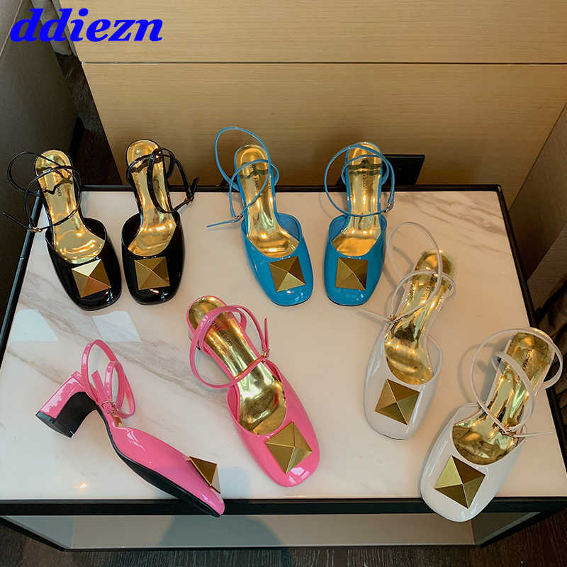 

Fashion Rivet Elegant Woman Medium Heel Sandals Ankle Wrap New in 2023 Square Toe Ladies Pumps Shoes Female Luxury Sandals 0316, Black